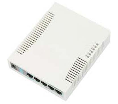 Mikrotik RB/260GS RB260GS CSS106-5G-1S Switch con 5 puertos gigabit y un SFP, SwOS, carcasa plástica, PSU